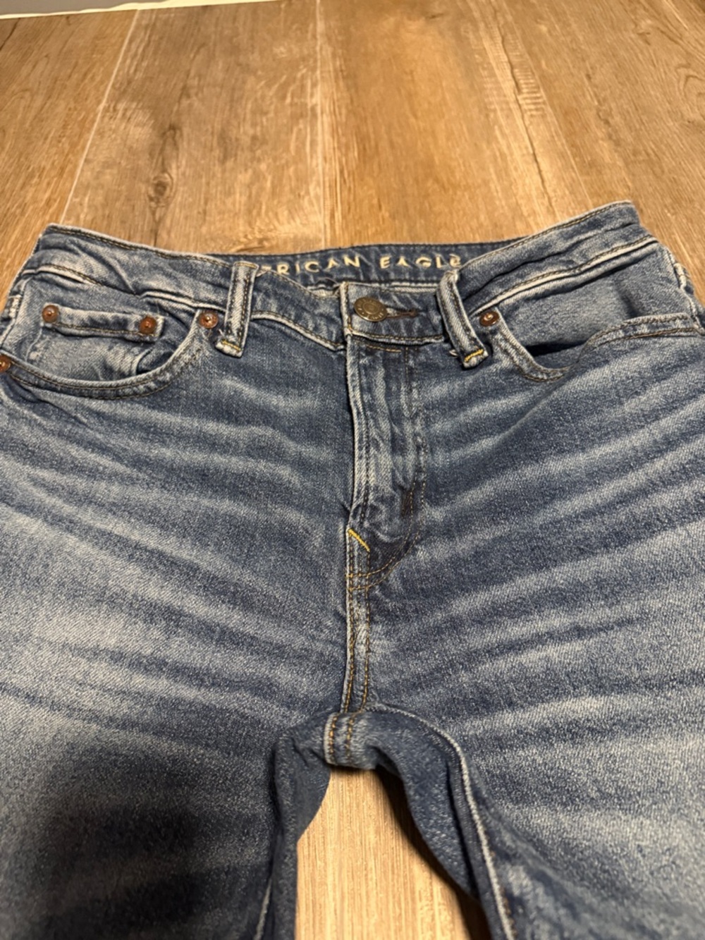 American Eagle Outfitters Men's Flex Medium Blue Slim Straight Jeans